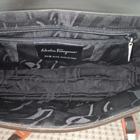 Salvatore Ferragamo LEATHER - Picture 4 of 16